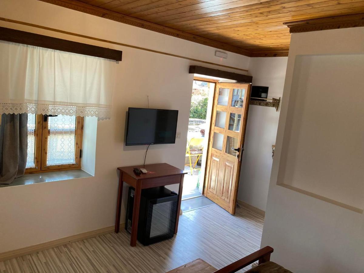 Gjirokastër Sokaku I Te Marreve Guesthouse מראה חיצוני תמונה