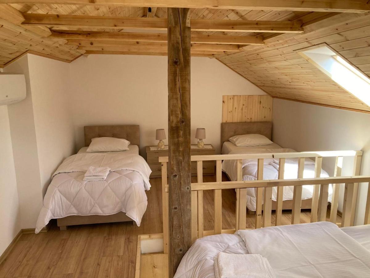 Gjirokastër Sokaku I Te Marreve Guesthouse מראה חיצוני תמונה