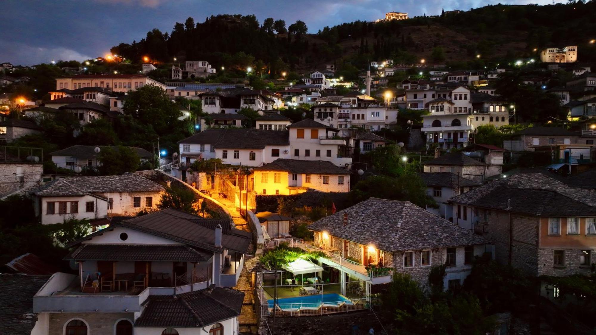 Gjirokastër Sokaku I Te Marreve Guesthouse מראה חיצוני תמונה